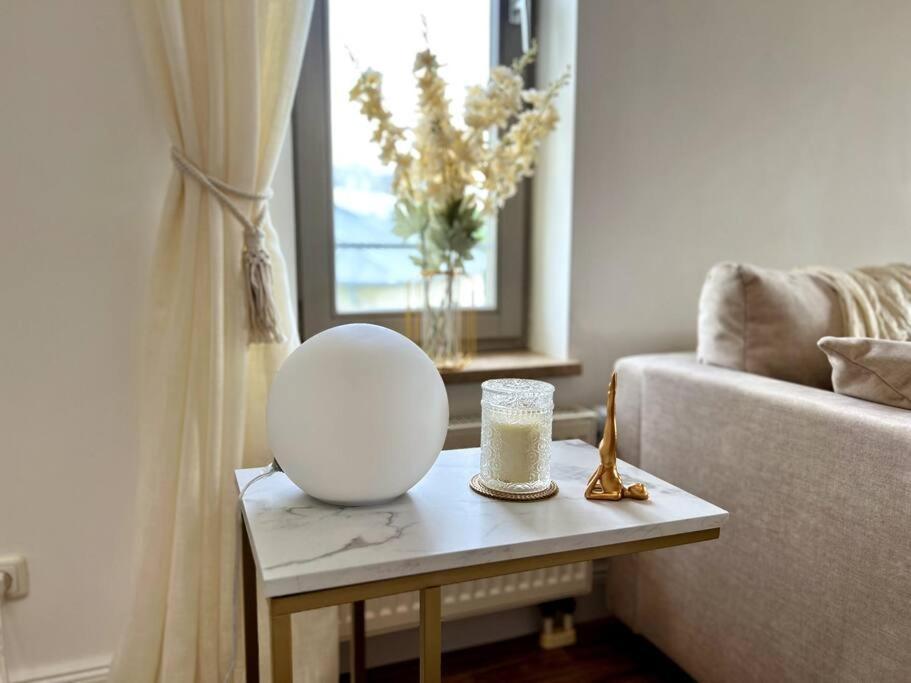 Bali Home Stylische Wohnung Mit Terrasse 舍讷费尔德 外观 照片