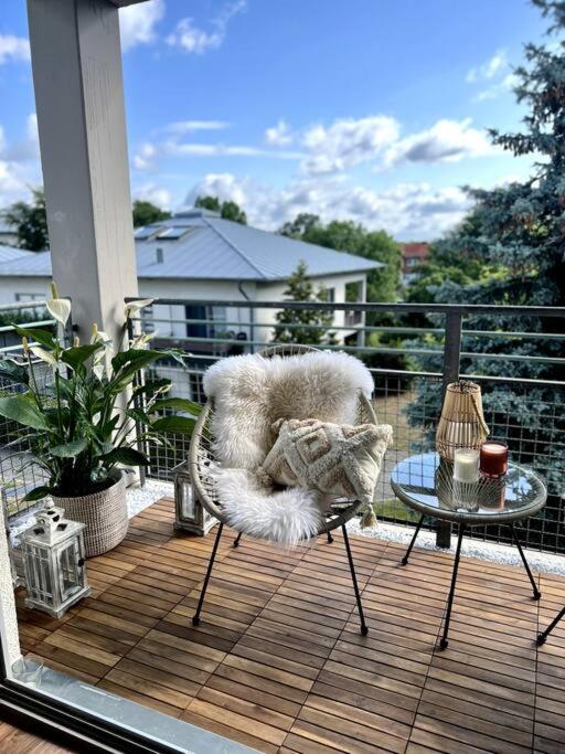 Bali Home Stylische Wohnung Mit Terrasse 舍讷费尔德 外观 照片