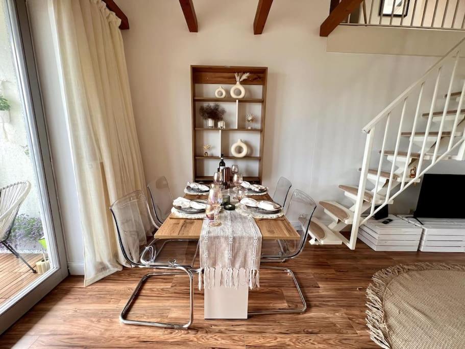 Bali Home Stylische Wohnung Mit Terrasse 舍讷费尔德 外观 照片